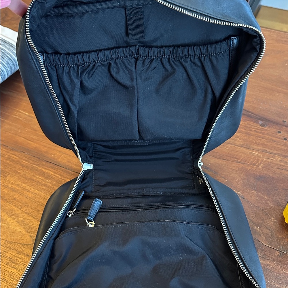 Vintage Coach Black Leather Toiletry Bag Y2K - Picture 5 of 6